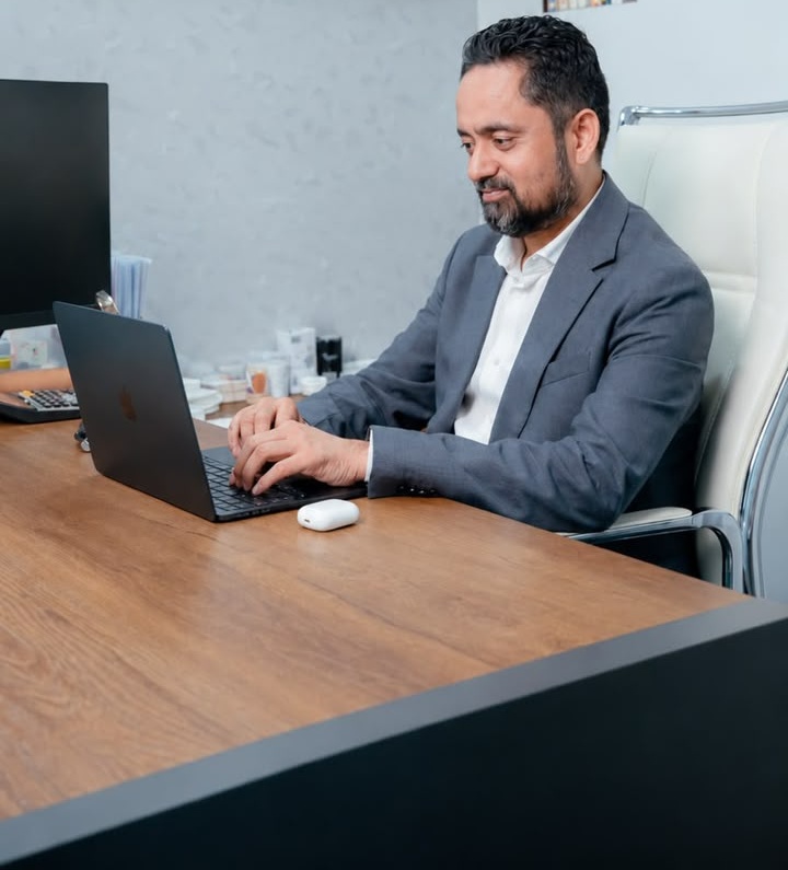 Operational Execution & Direct Strategy